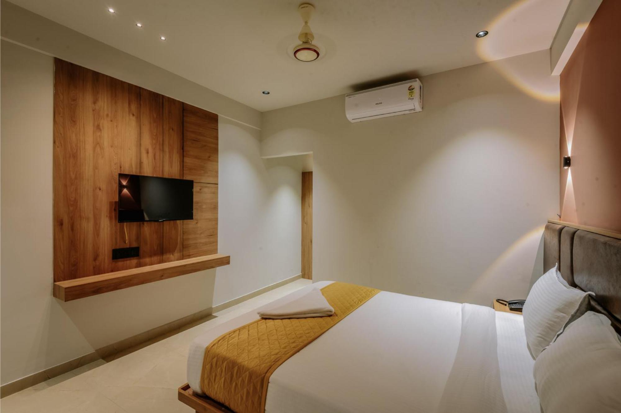 Hotel Beverly Plaza Kozhikode Εξωτερικό φωτογραφία