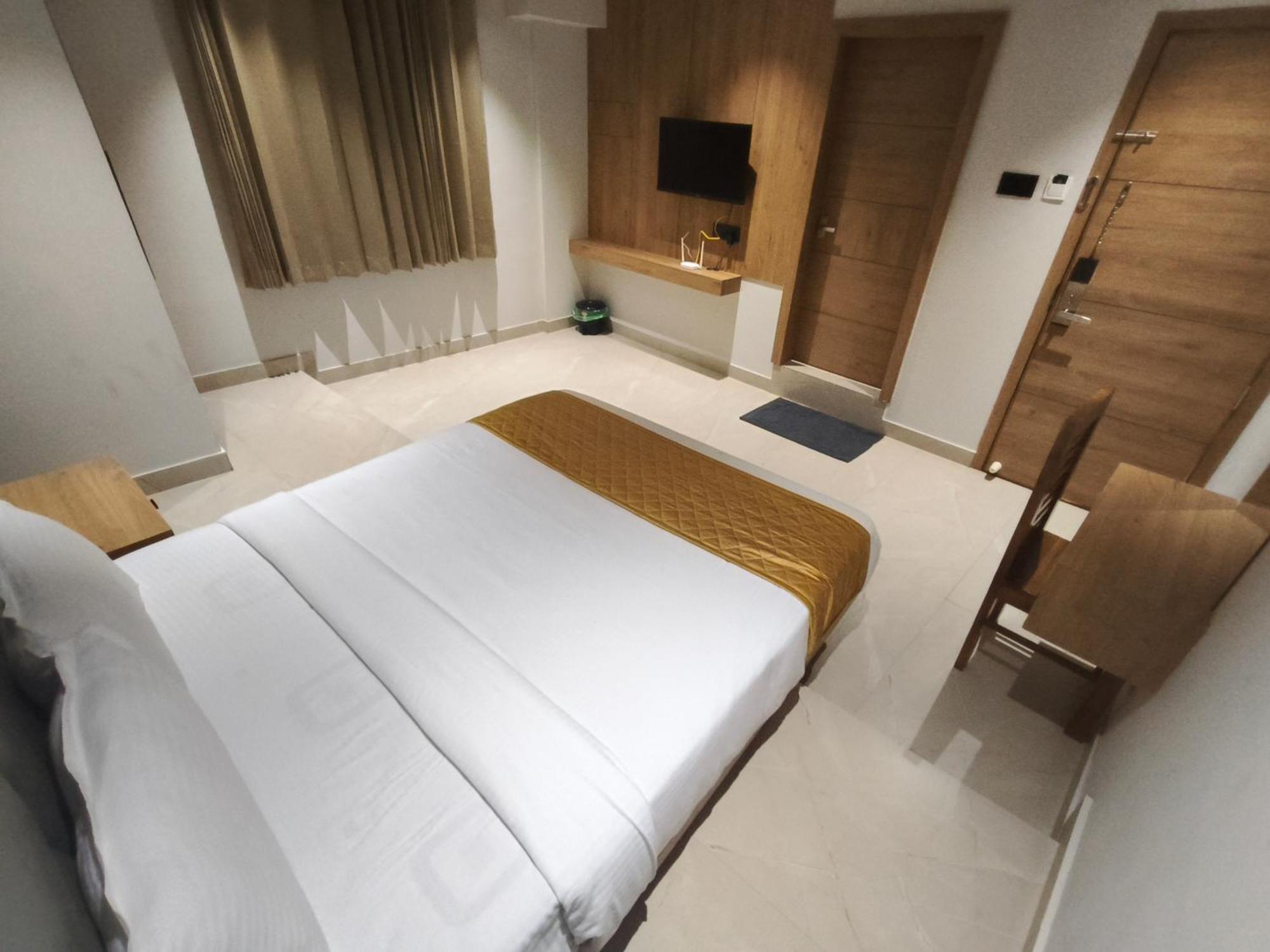 Hotel Beverly Plaza Kozhikode Εξωτερικό φωτογραφία