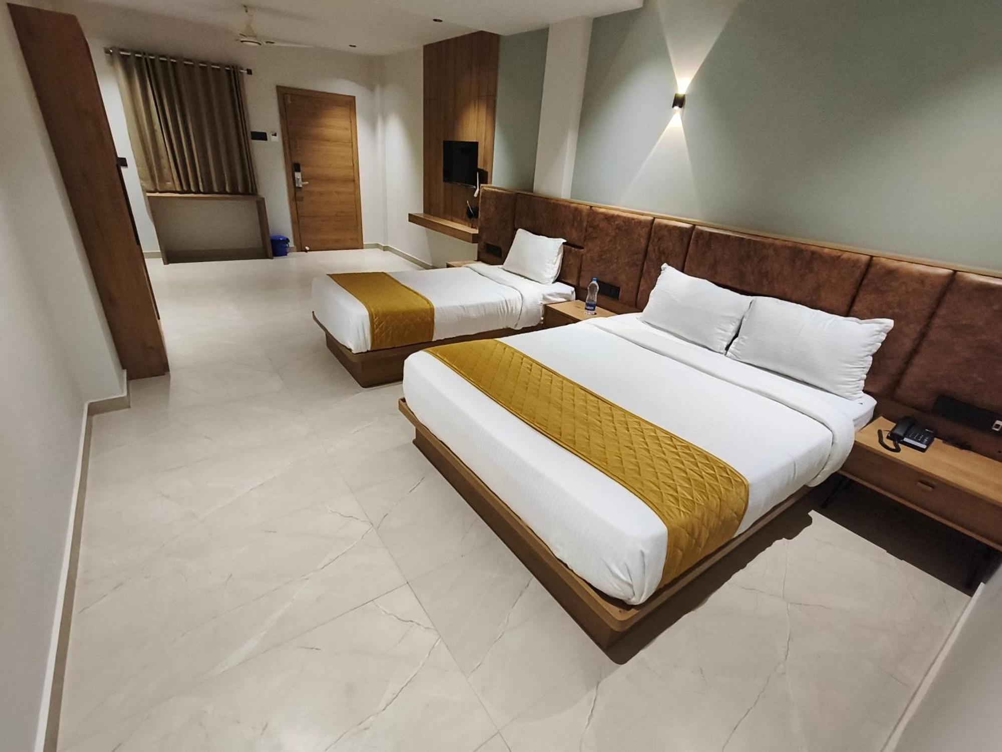 Hotel Beverly Plaza Kozhikode Εξωτερικό φωτογραφία