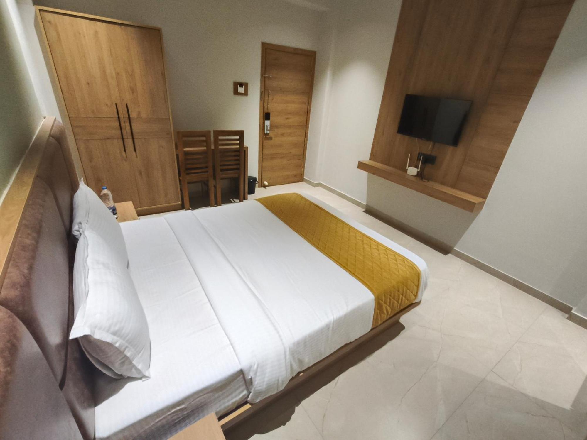 Hotel Beverly Plaza Kozhikode Εξωτερικό φωτογραφία