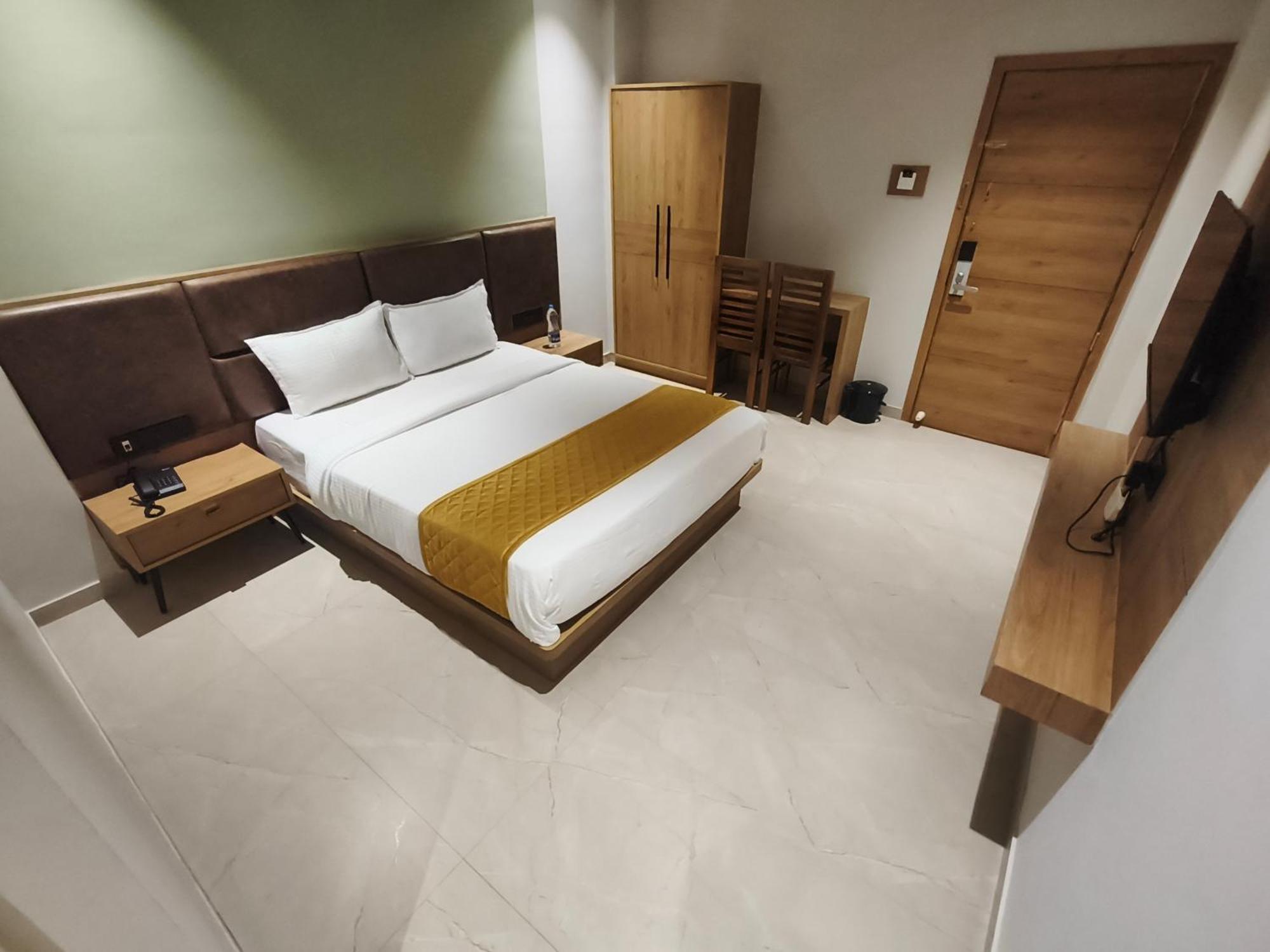 Hotel Beverly Plaza Kozhikode Εξωτερικό φωτογραφία